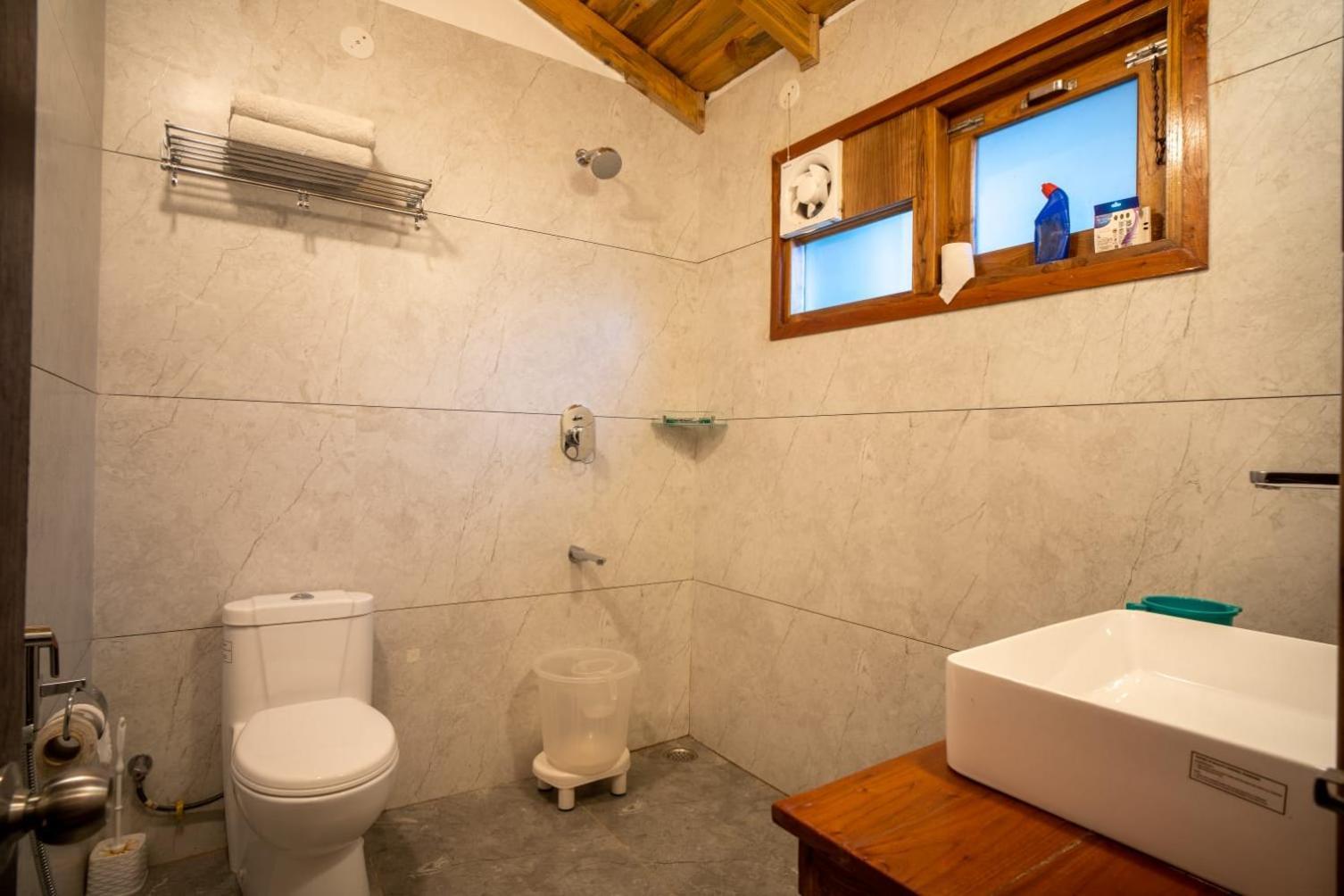 The Hive Cottage By Royal Collection Hotels Nainital Exterior foto